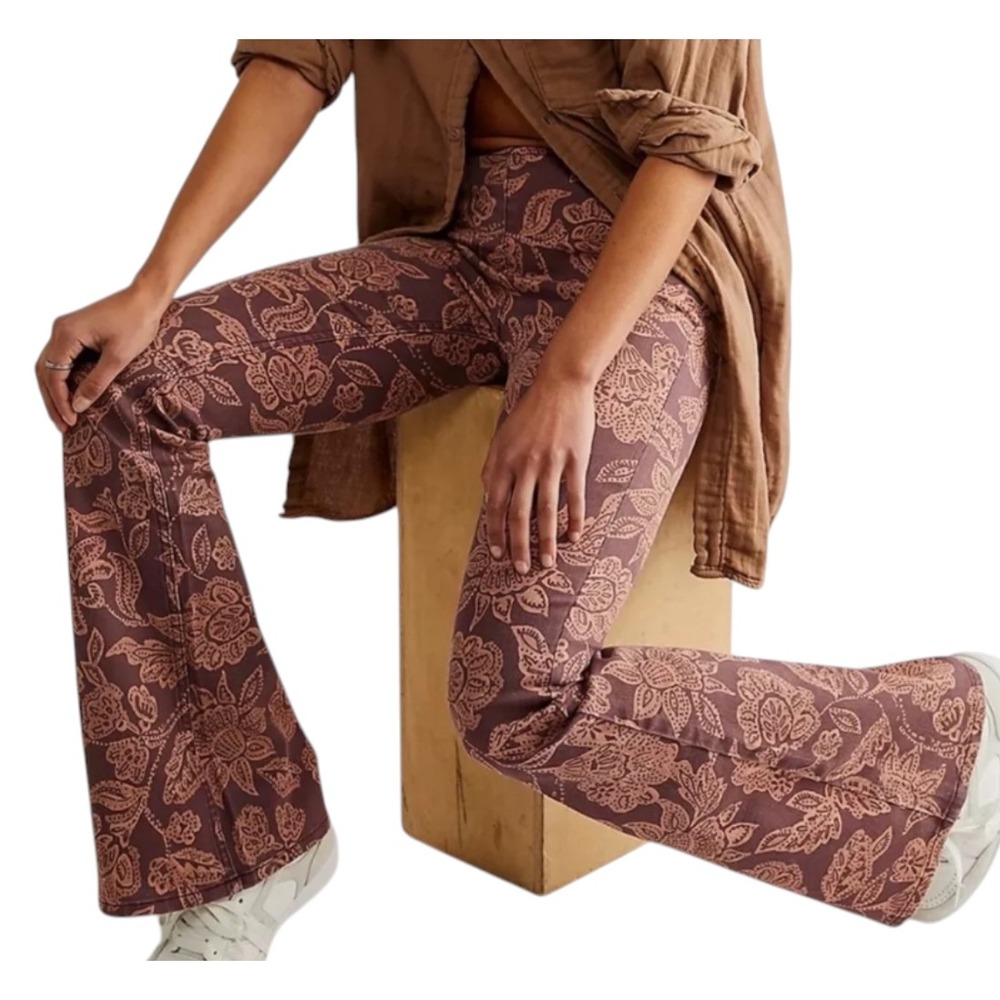 WE THE FREE People PENNY PULL ON FLARE JEANS Port Floral STRETCH Pockets SIZE 27